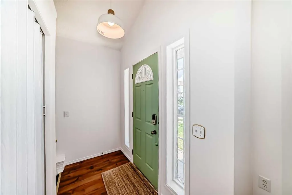69 San Diego Manor NE