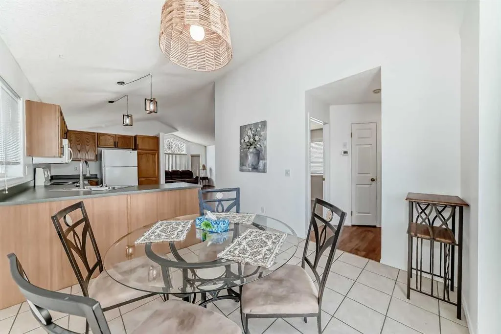 69 San Diego Manor NE