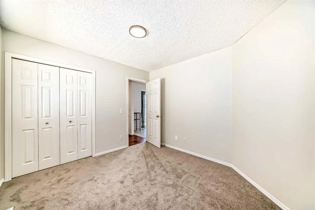 69 San Diego Manor NE