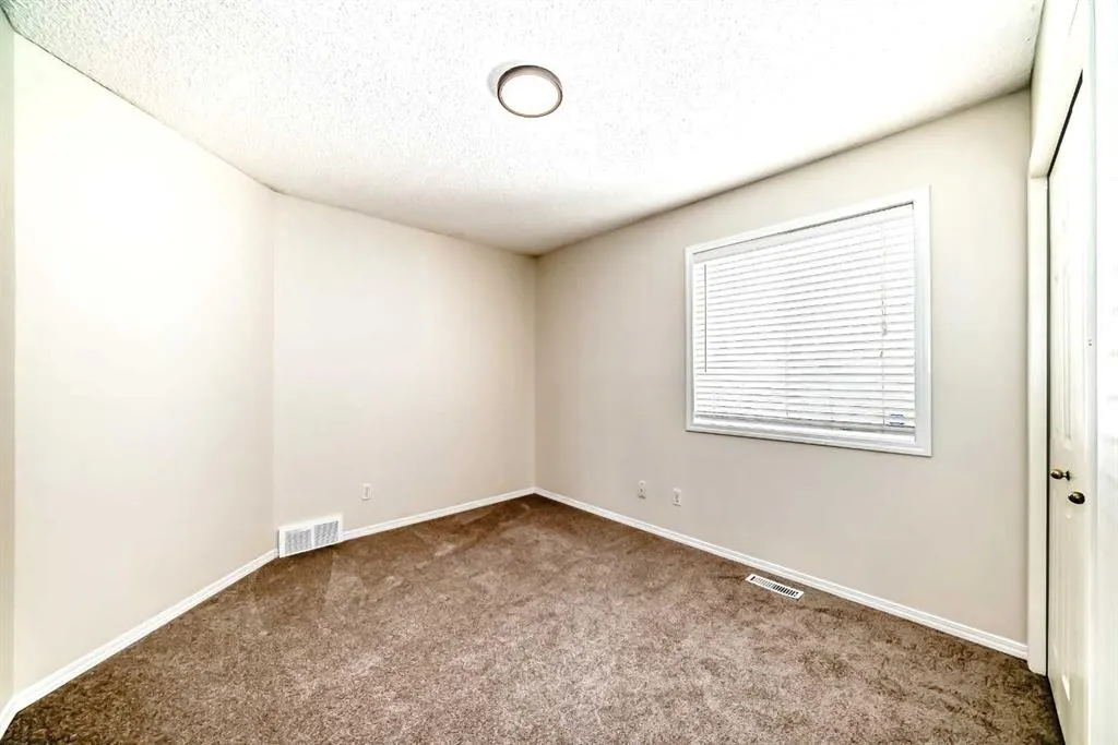 69 San Diego Manor NE
