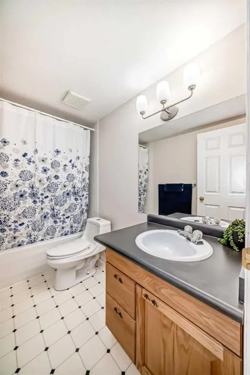 69 San Diego Manor NE