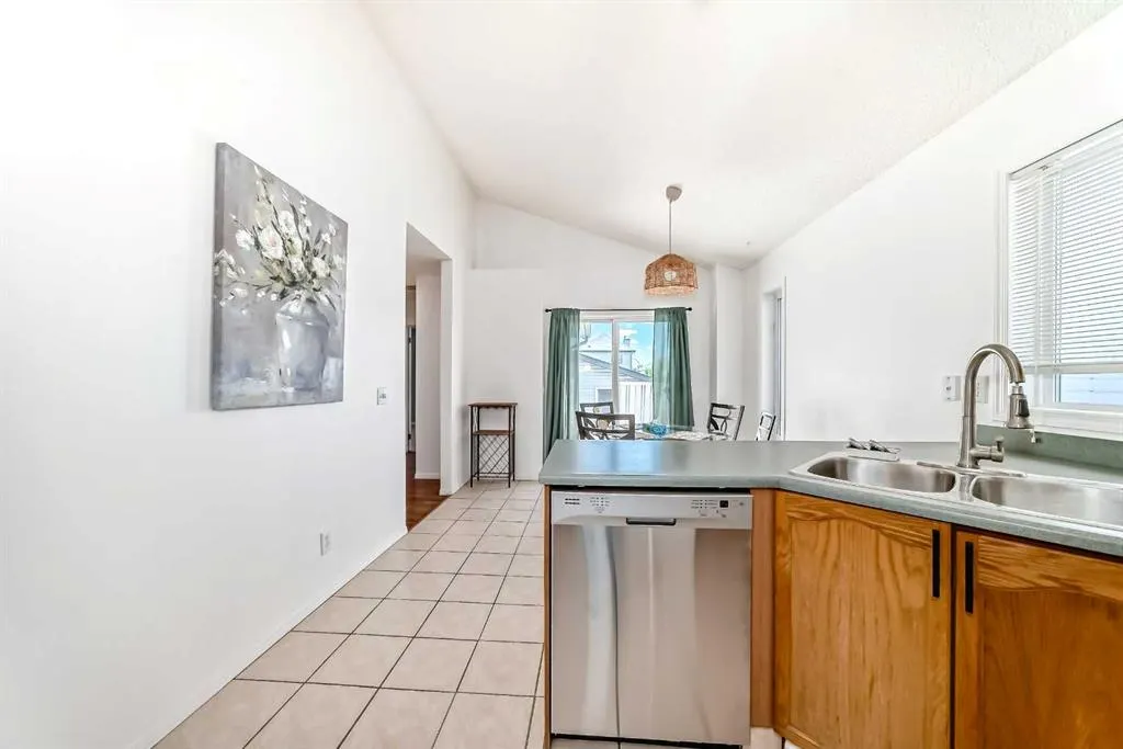 69 San Diego Manor NE