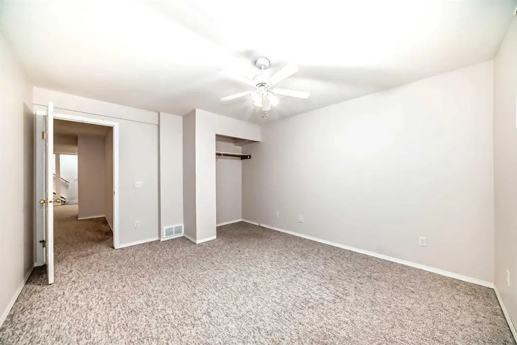 69 San Diego Manor NE
