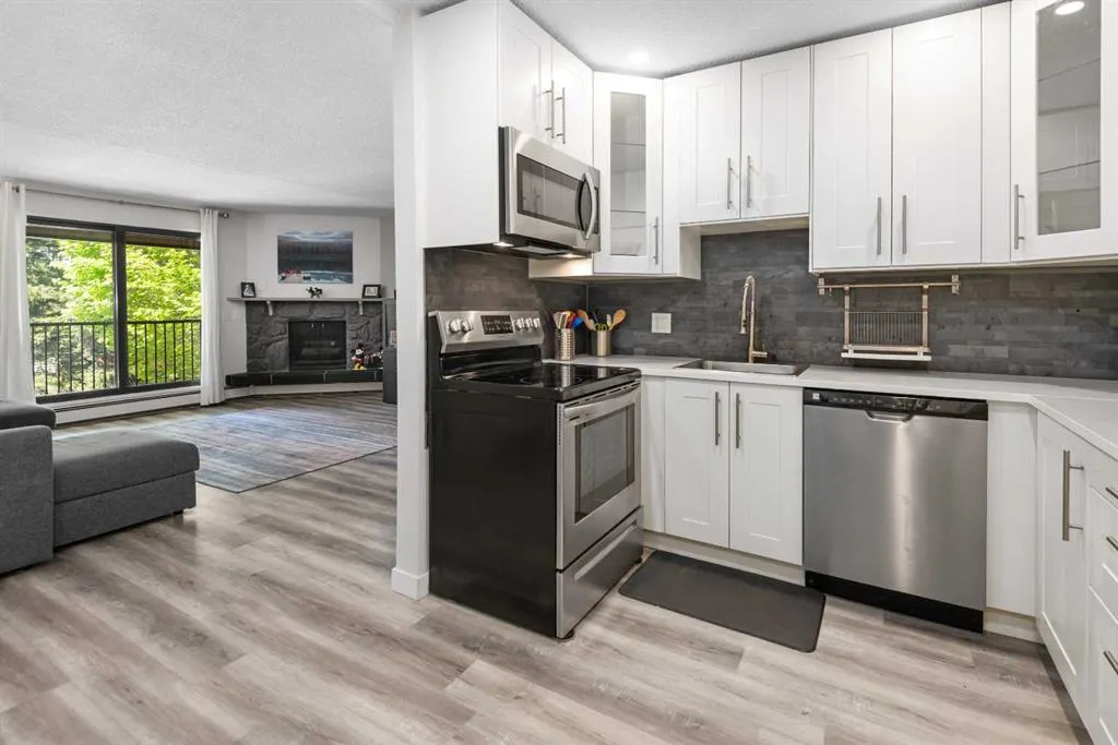 4001C 49 Street NW, #3201