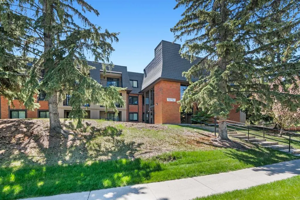 4001C 49 Street NW, #3201