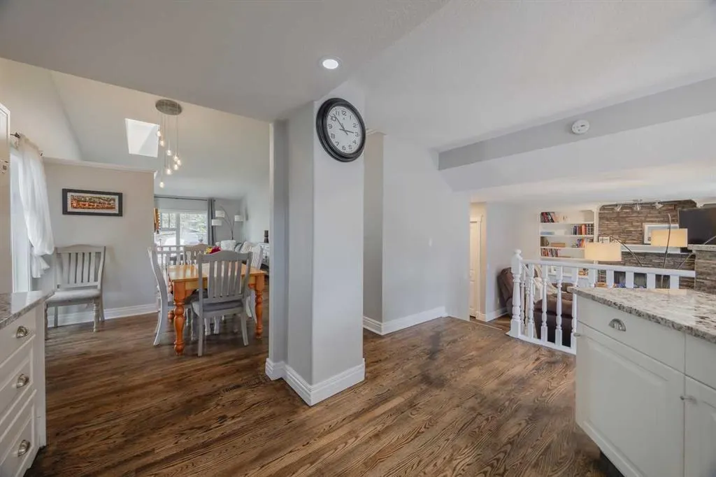 51 McKinley Place SE