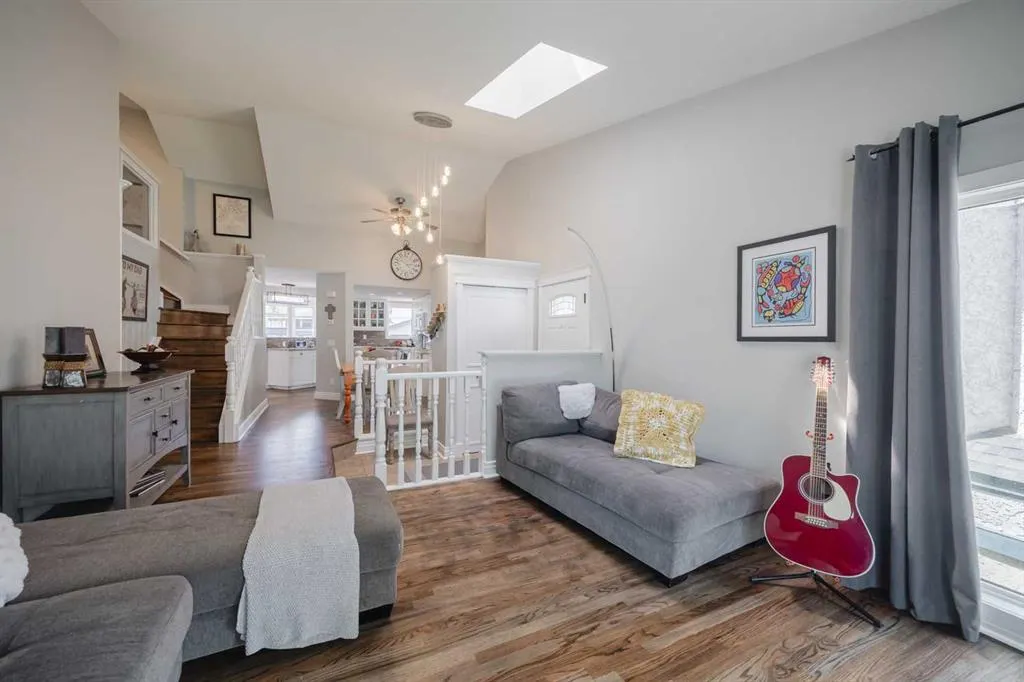 51 McKinley Place SE