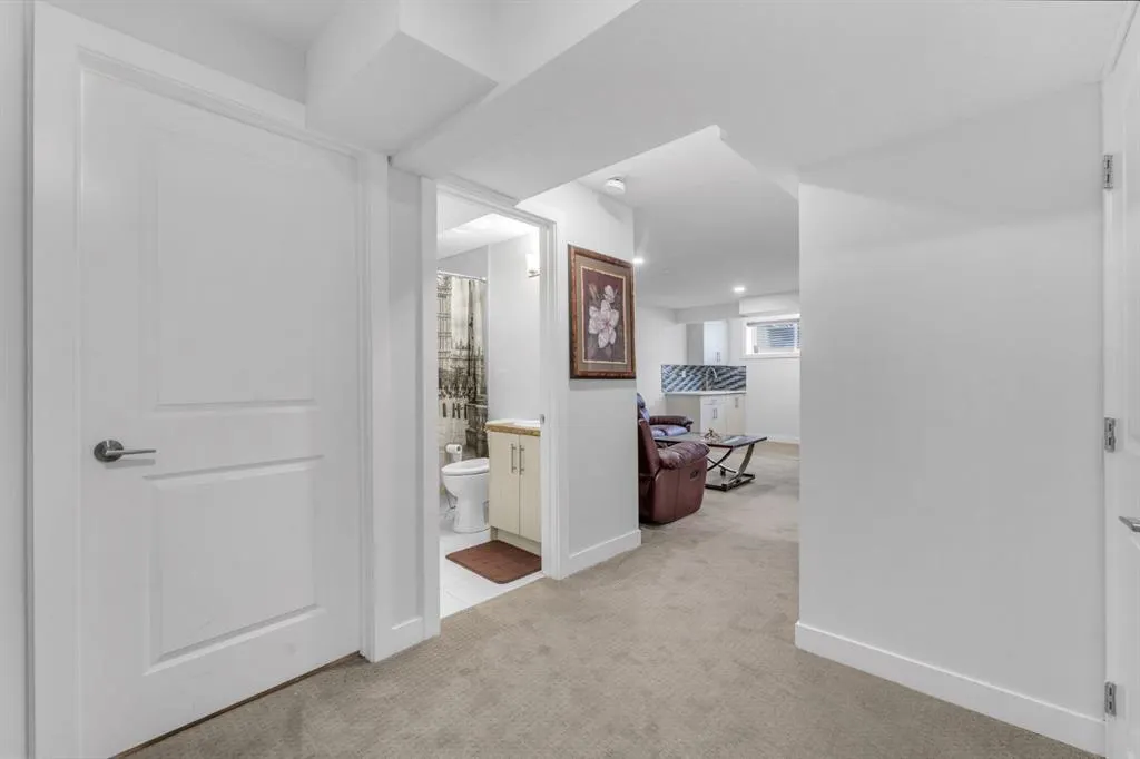 14 Redstone Mews NE