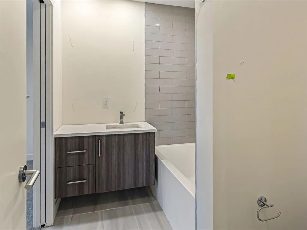 1510 30 Avenue SW, #1-30