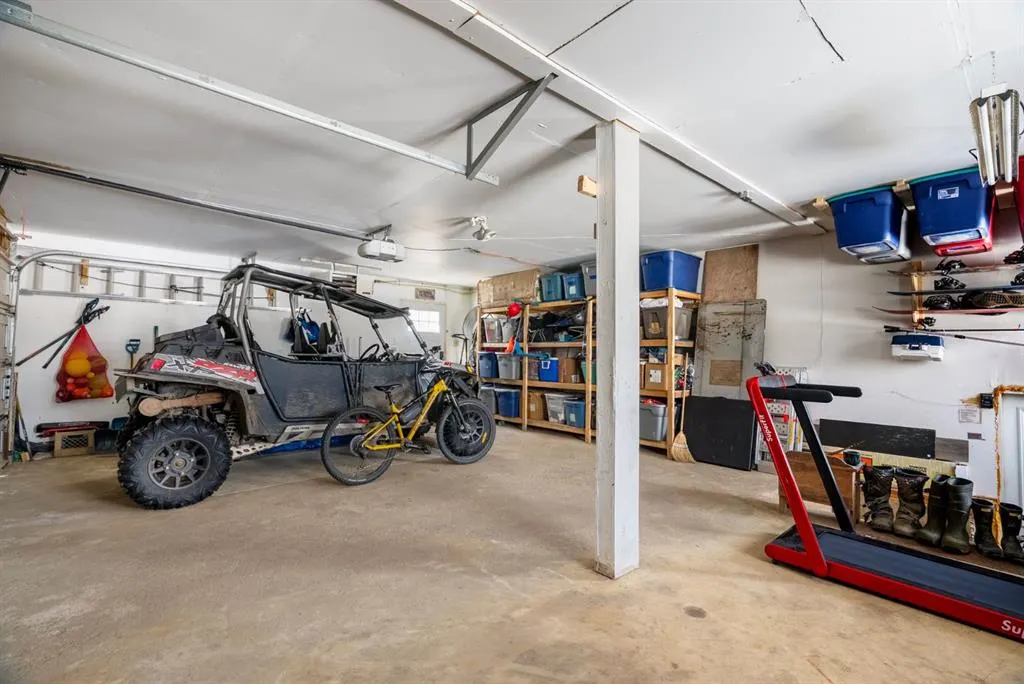 105 Whiteoak Garden