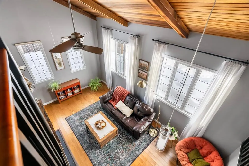 105 Whiteoak Garden