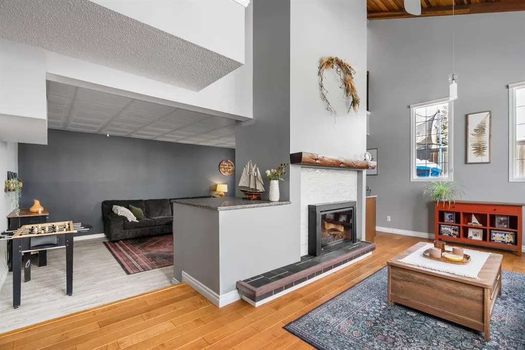 105 Whiteoak Garden