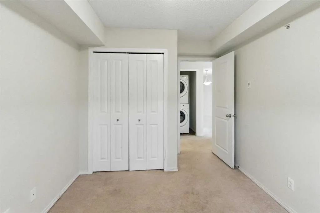 15 Saddlestone Way NE, #409