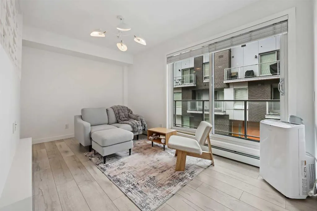 3125 39 Street NW, #207
