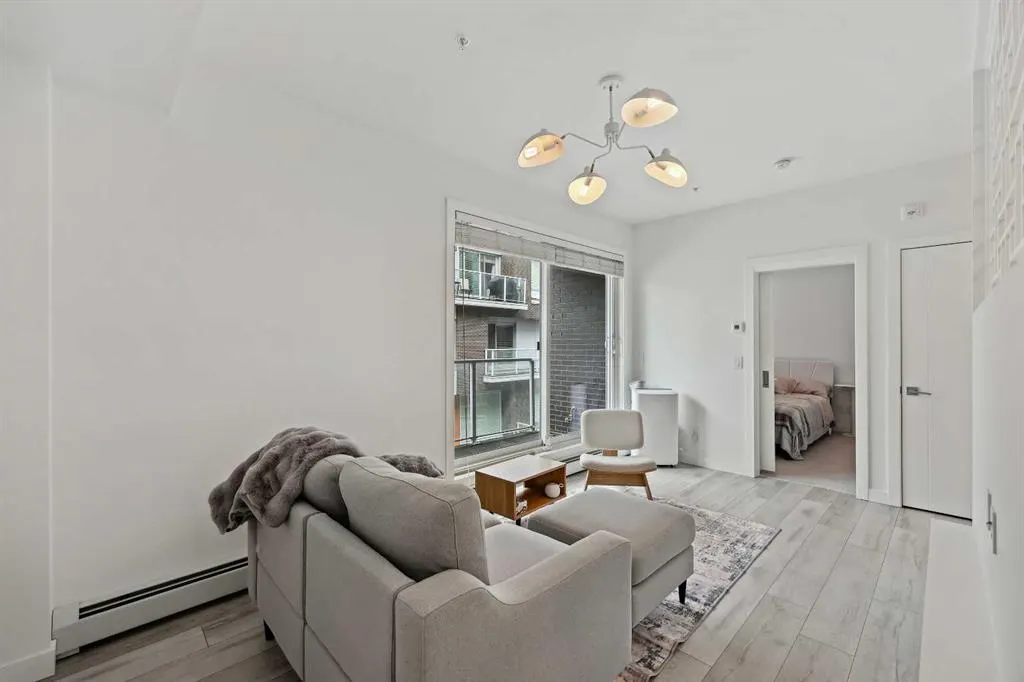 3125 39 Street NW, #207