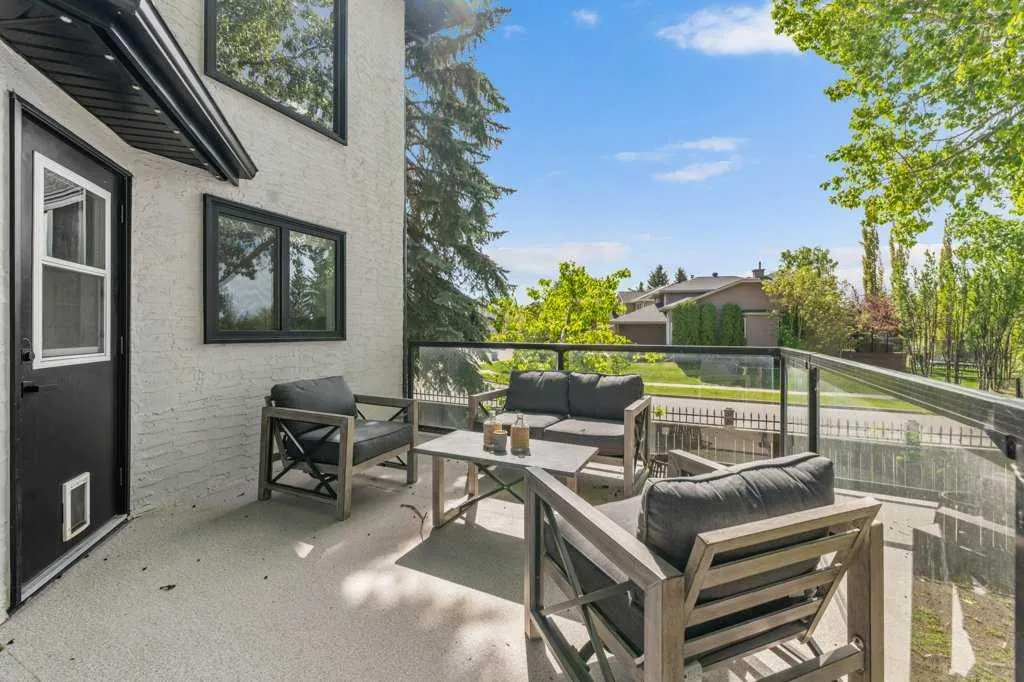 5 Mckenzie Lake Point SE