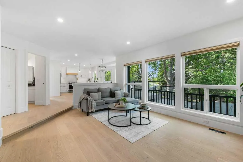5 Mckenzie Lake Point SE