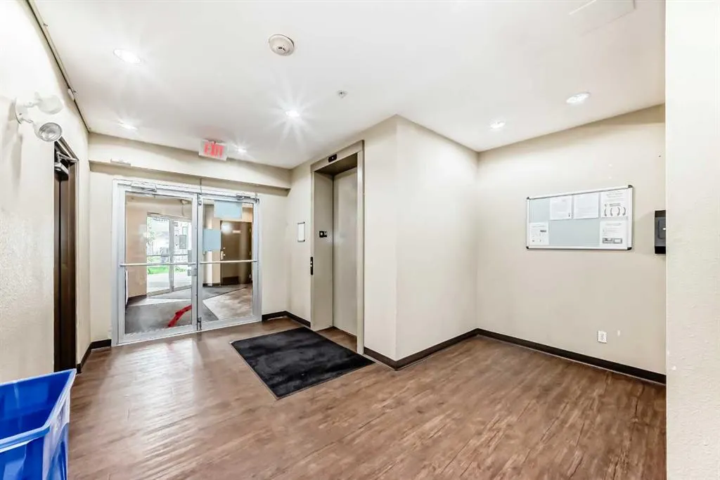1140 Taradale Drive NE, #2115