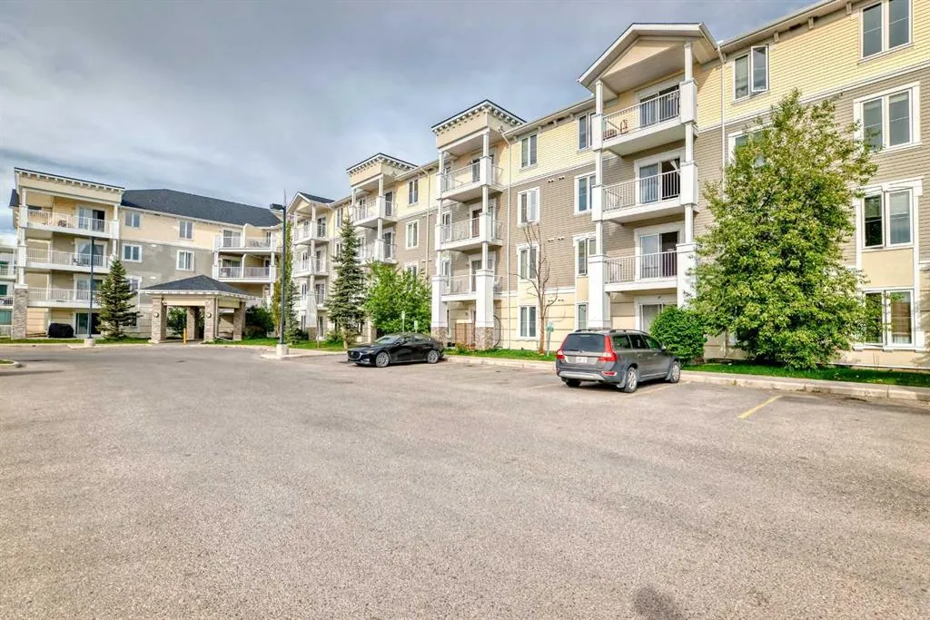 1140 Taradale Drive NE, #2115