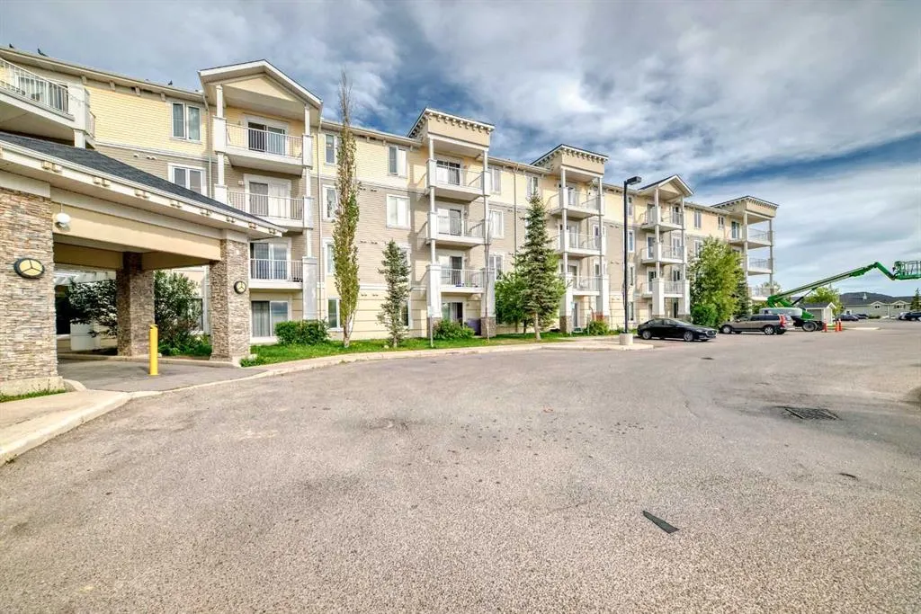1140 Taradale Drive NE, #2115