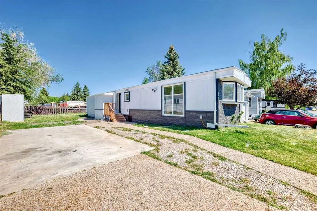 817 Bayview Road