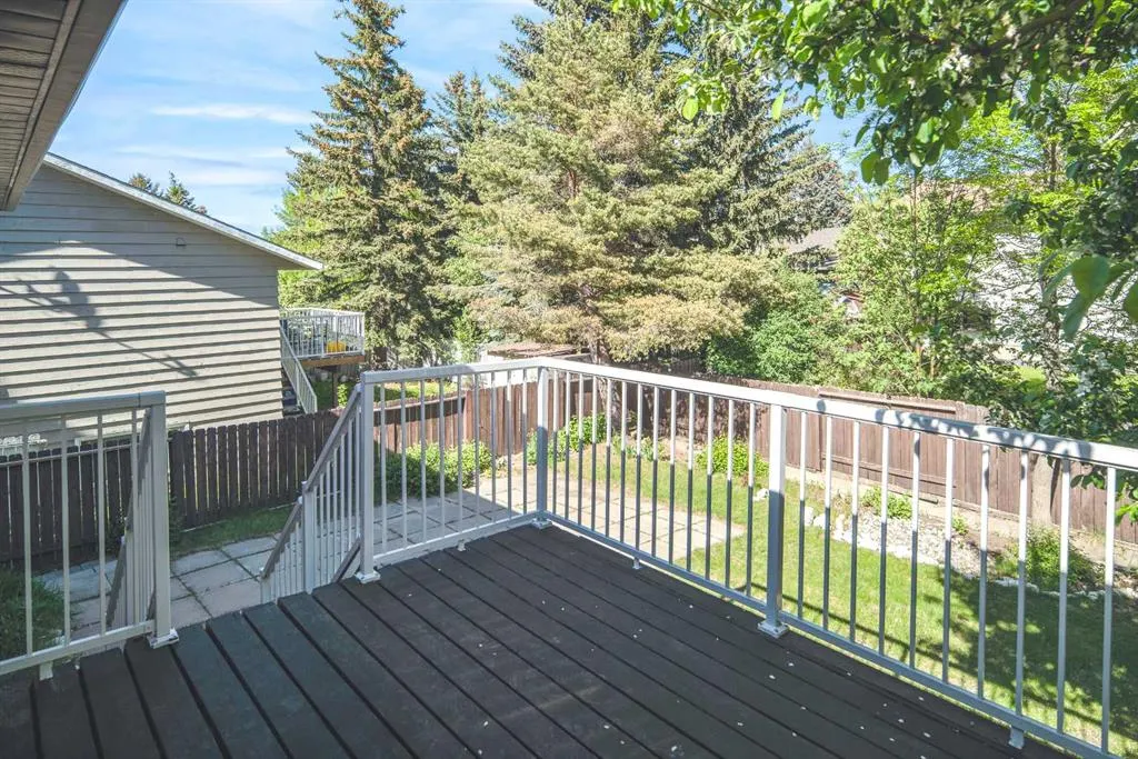 403 Edenwold Drive NW