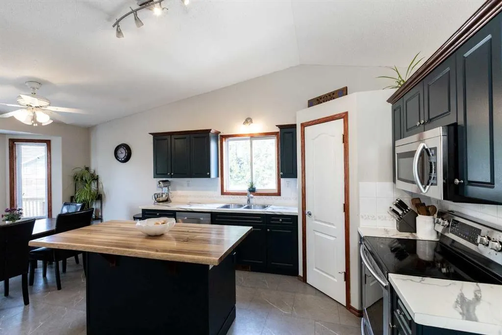 20 Aspen Close