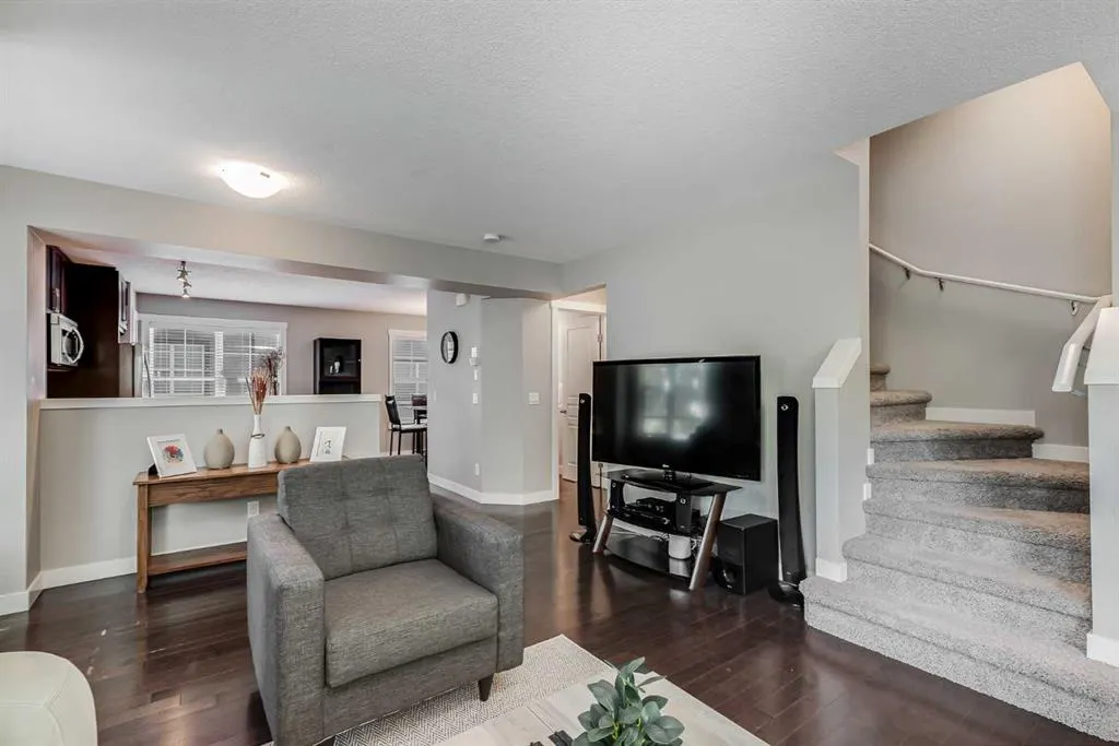 1118 Mckenzie Towne Row SE