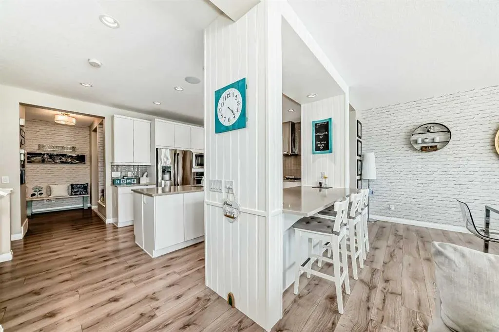 212 Auburn Meadows Crescent SE