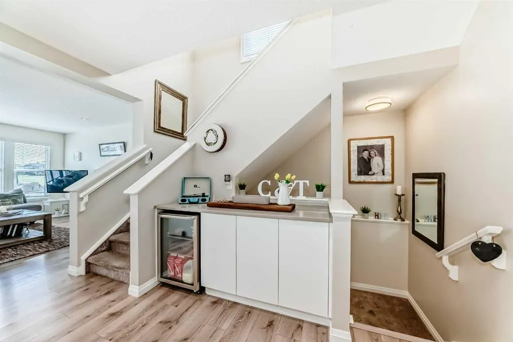 212 Auburn Meadows Crescent SE