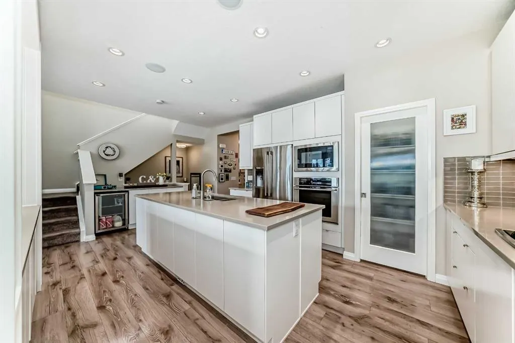 212 Auburn Meadows Crescent SE