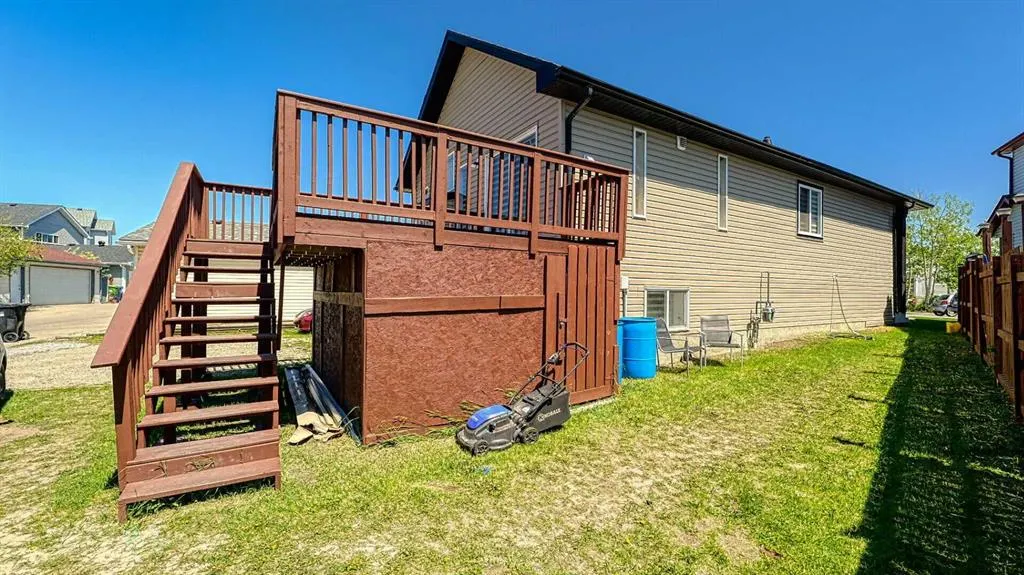 11 Taravista Mews NE
