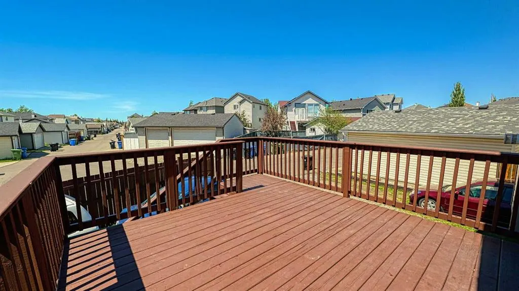 11 Taravista Mews NE