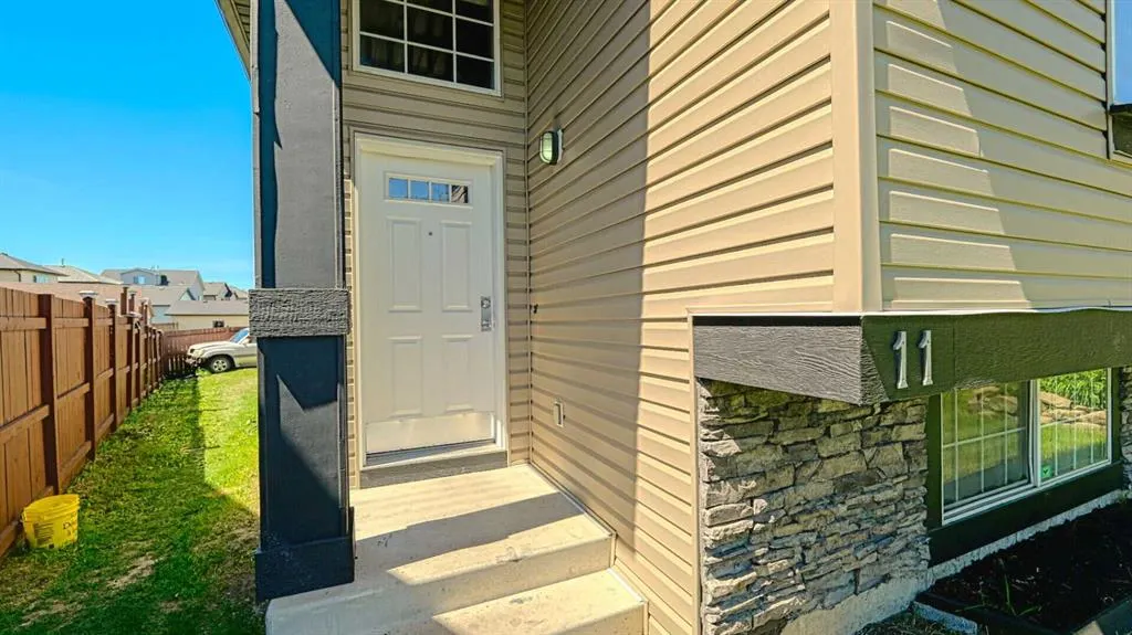 11 Taravista Mews NE