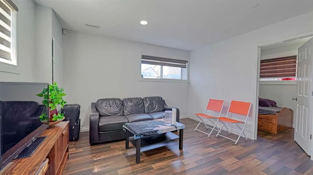11 Taravista Mews NE