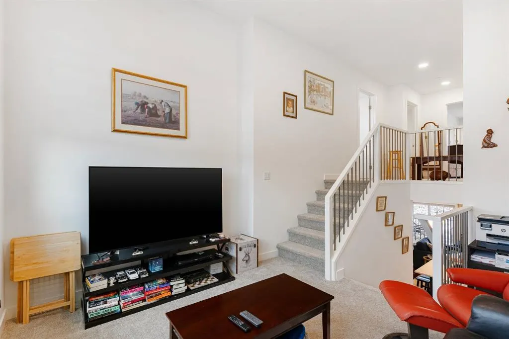 243 Heritage Heights