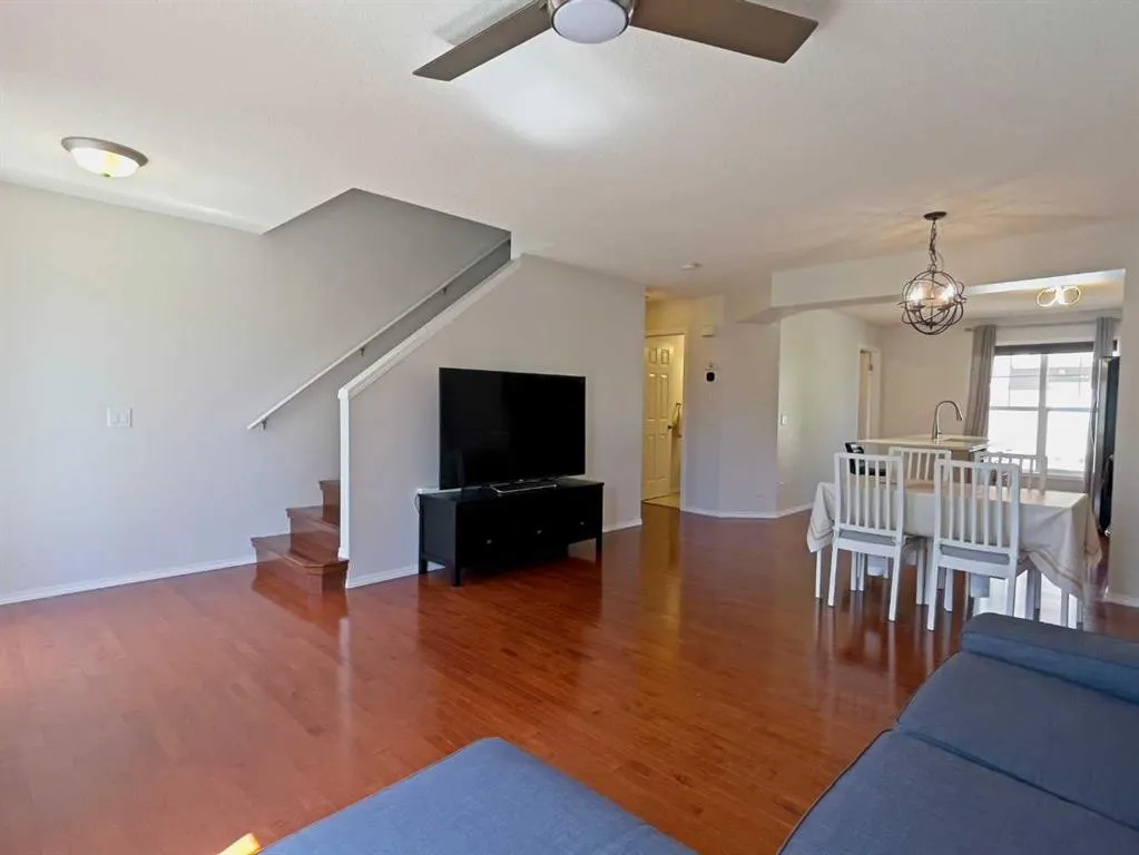 15 Toscana Gardens NW