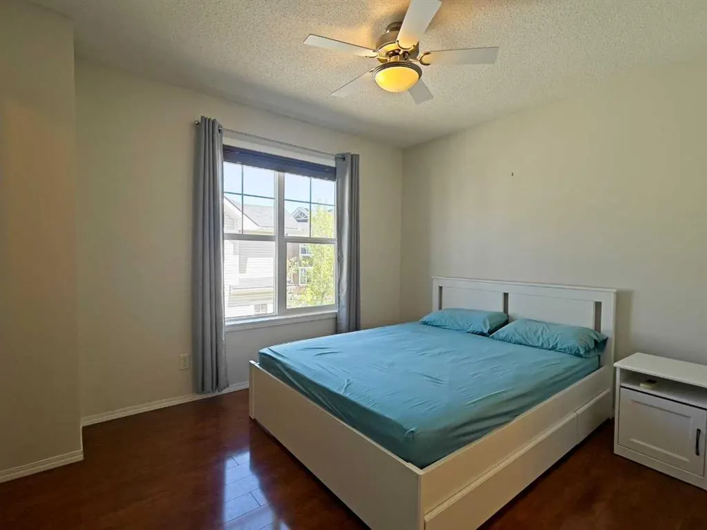 15 Toscana Gardens NW