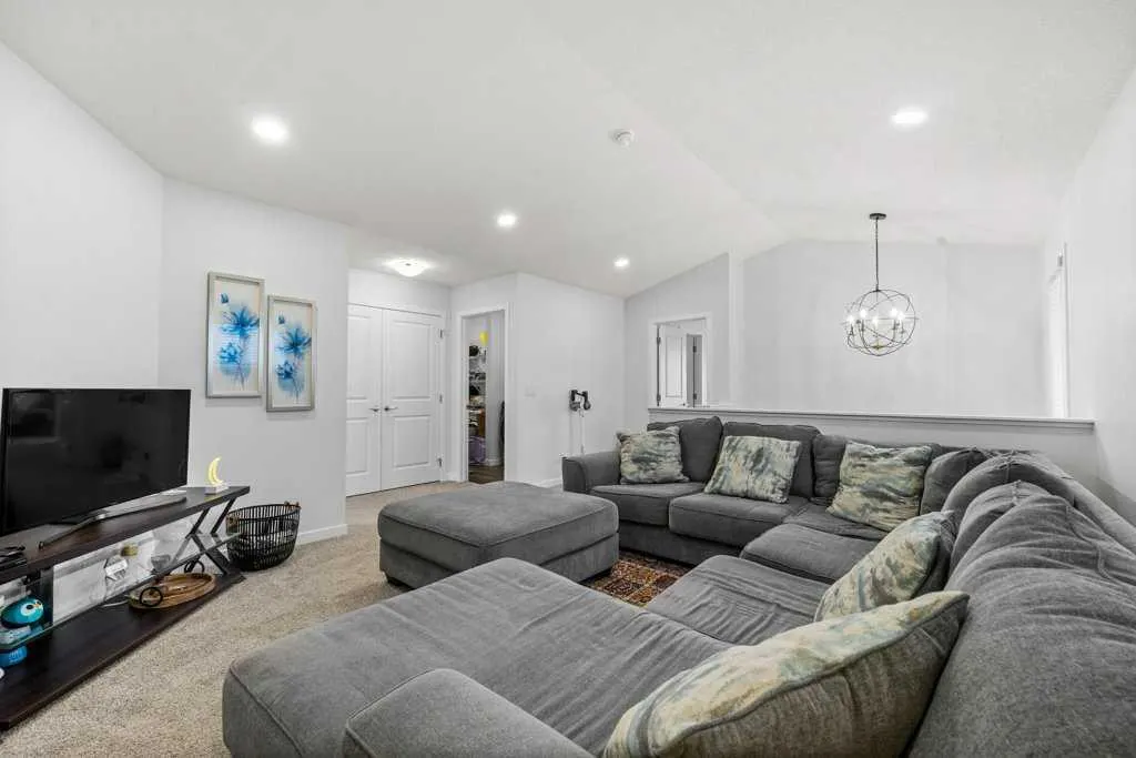 240 Magnolia Heath SE