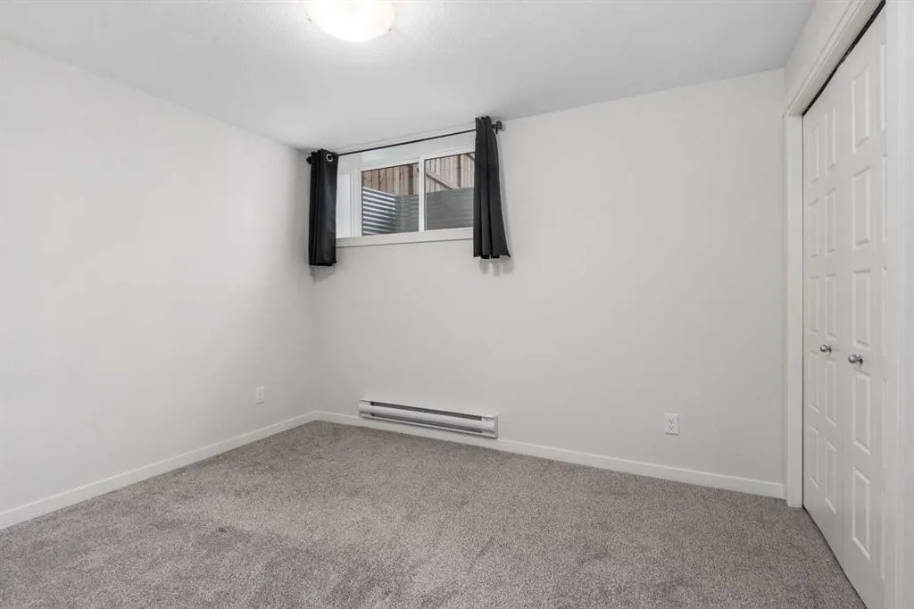 260 Rowley Way NW, #108