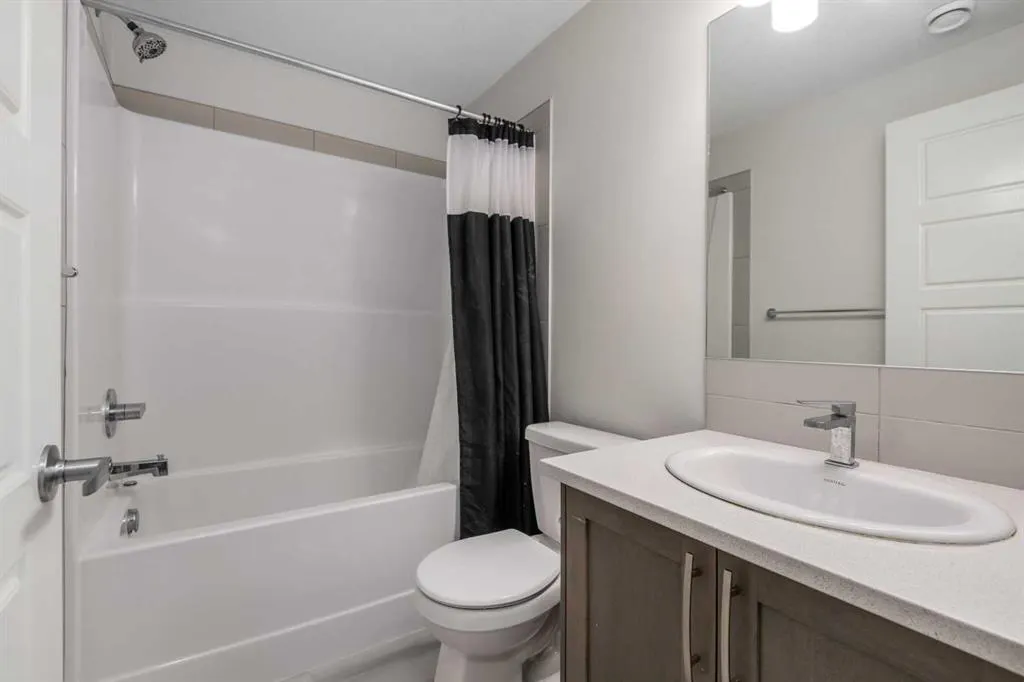 260 Rowley Way NW, #108