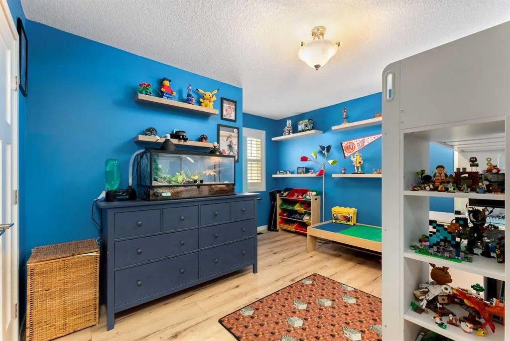 220 Auburn Meadows Crescent SE