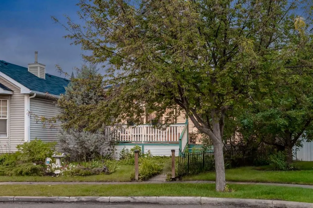 53 PRESTWICK Rise SE