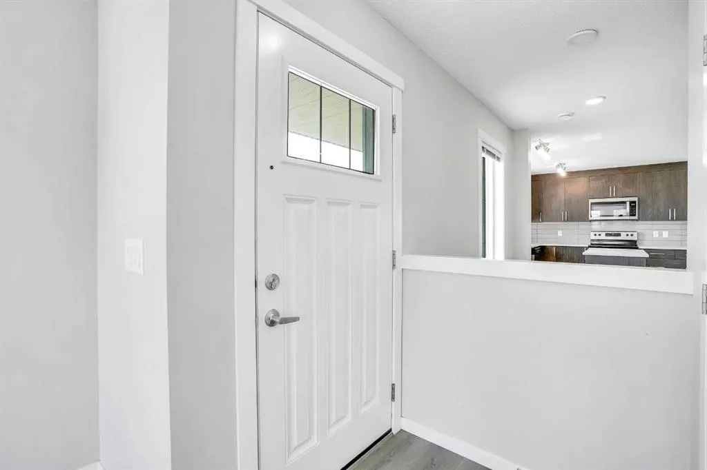 7451 Falconridge Boulevard NE, #1404