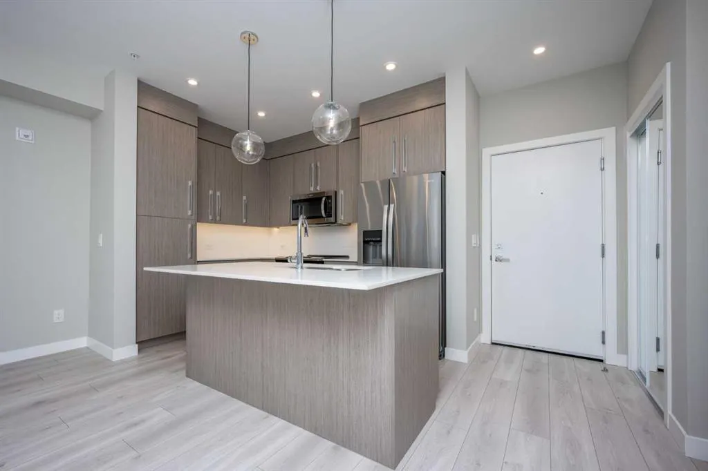 383 Smith Street NW, #217