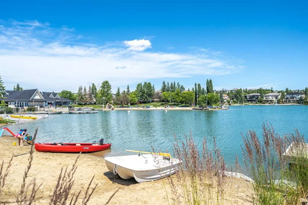125 Arbour Lake Court NW