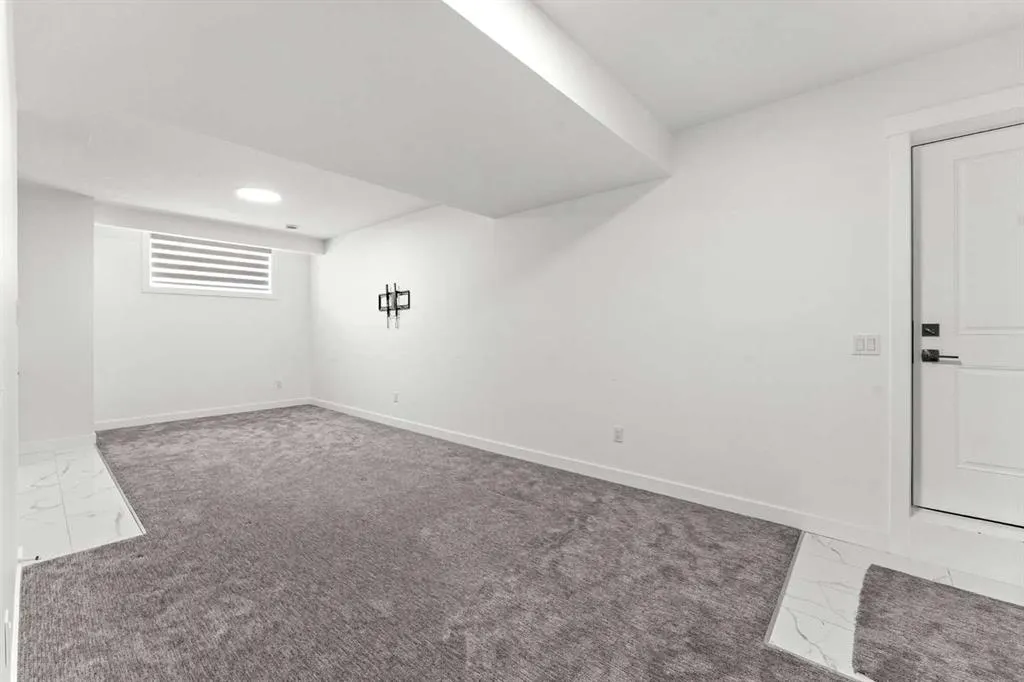 125 South Shore View