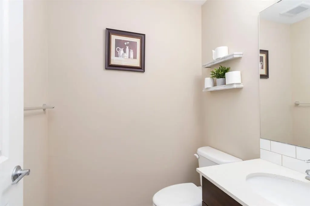 401 Athabasca Avenue, #103