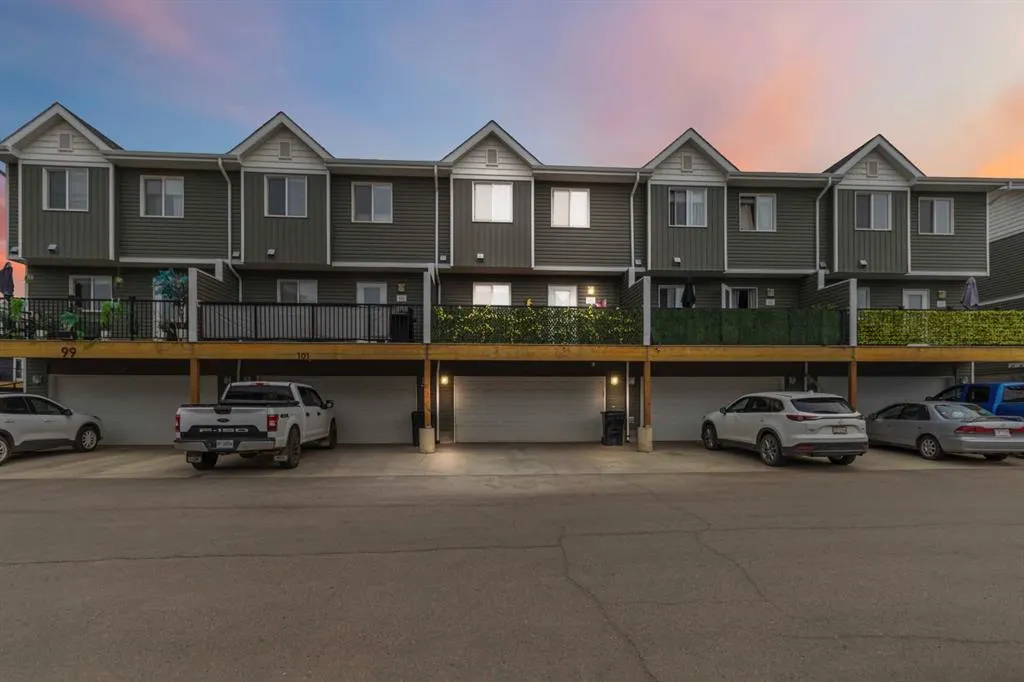 401 Athabasca Avenue, #103