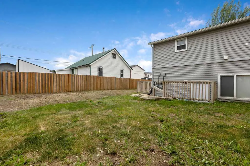 1018 Smith Avenue, #A and B